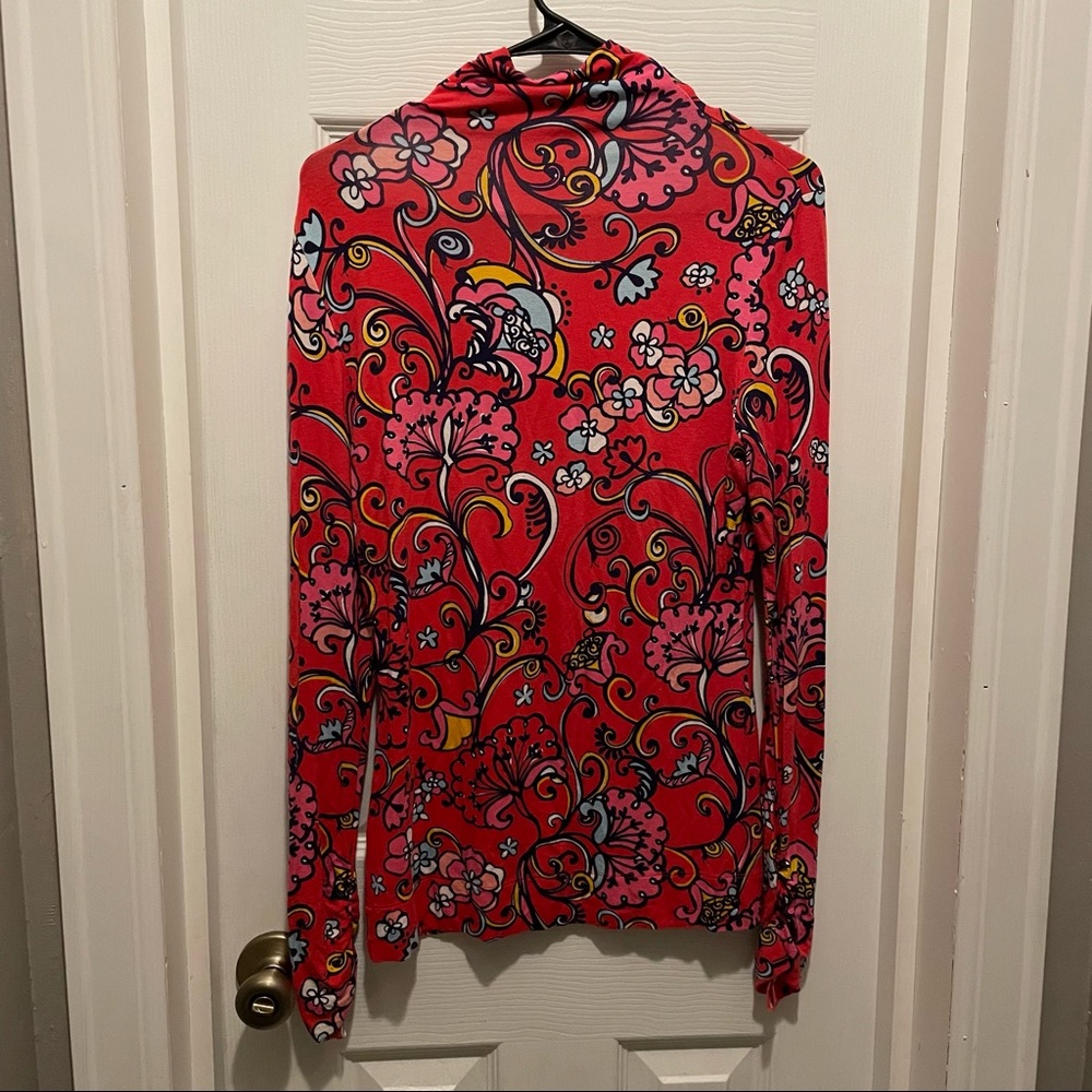 Layerable Lilly Pulitzer mock turtleneck in floral paisley pattern size XS